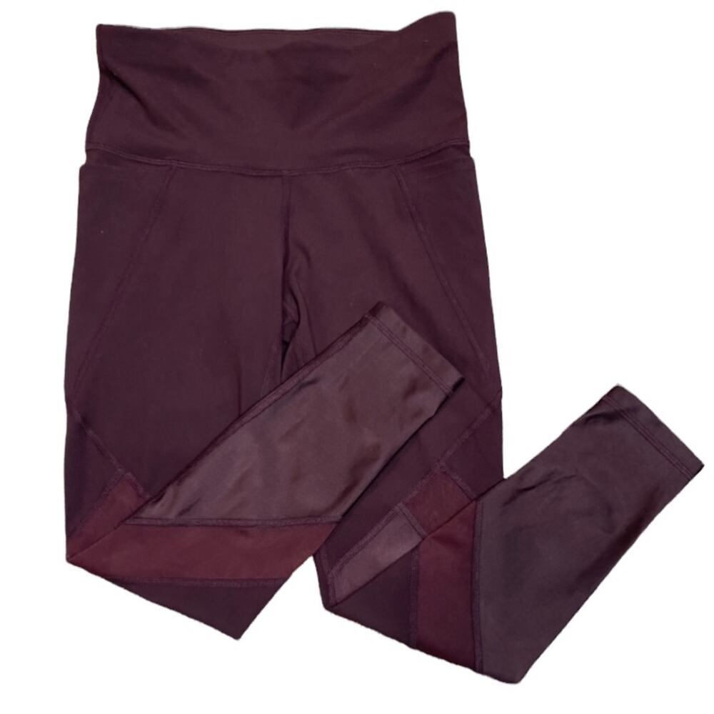 Xersion Leggings With Mesh Cut-Outs SZ S